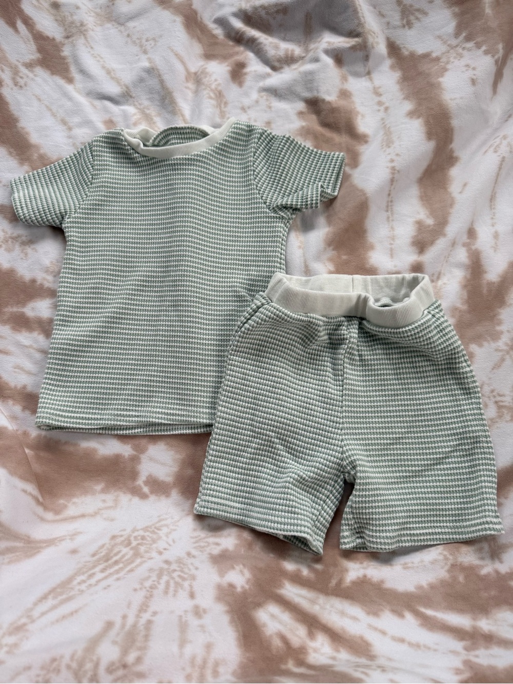 4-5Y Waffle Knit Short Set in Sage Green